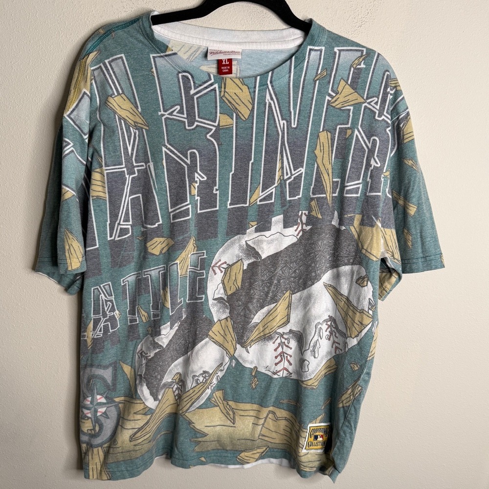 Vintage Mitchell & Ness Men's XL Seattle Mariners Graphic Print Baseball T Shirt